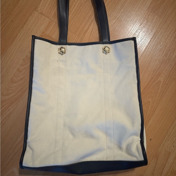 Draper James Totes Y’all Tote - Picture 3 of 7